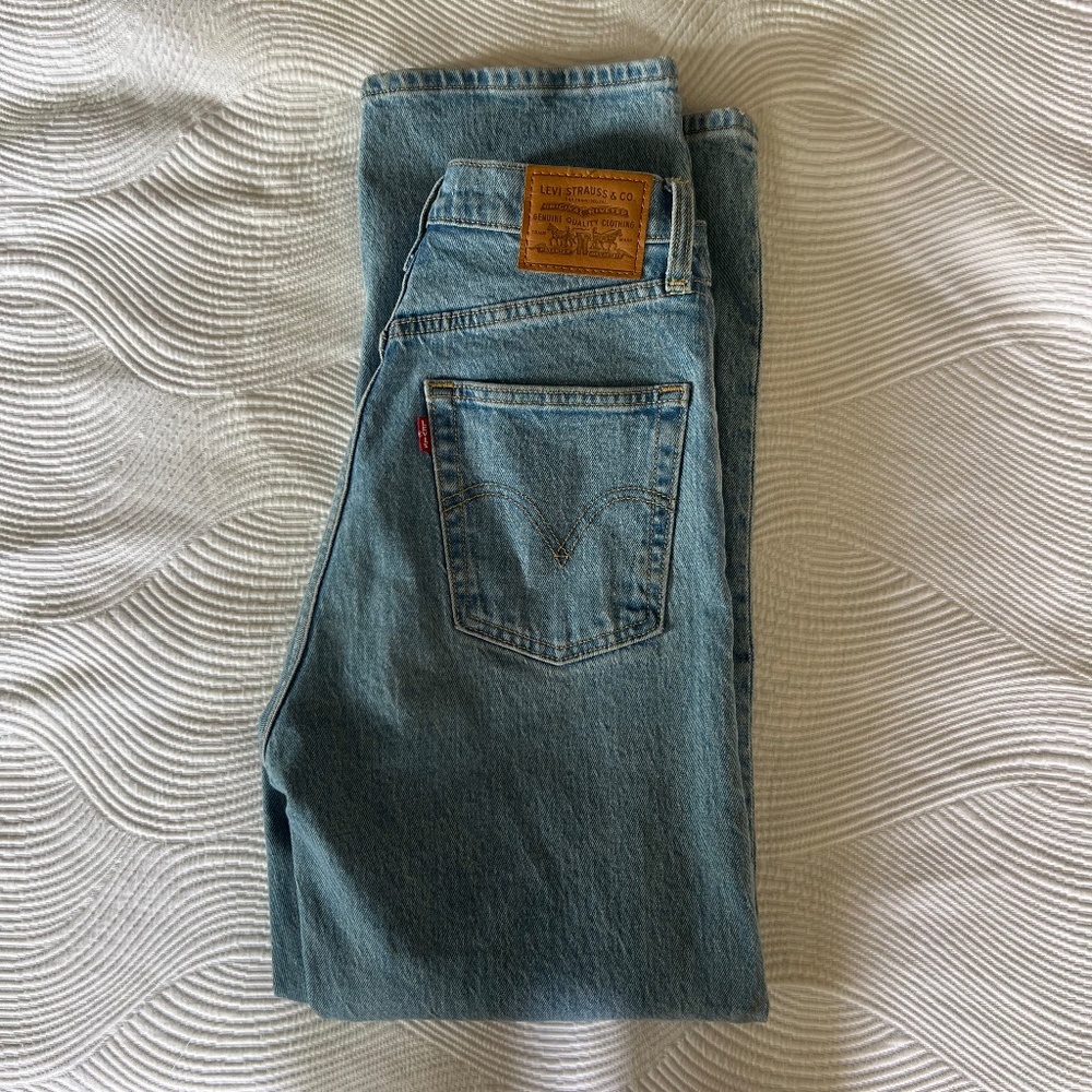 Levis Ribcage straight denim jeans